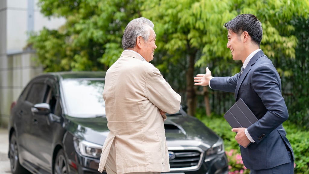 同時に複数の査定ができる車出張査定の魅力とは？忙しいビジネスパーソン必見の手間削減術